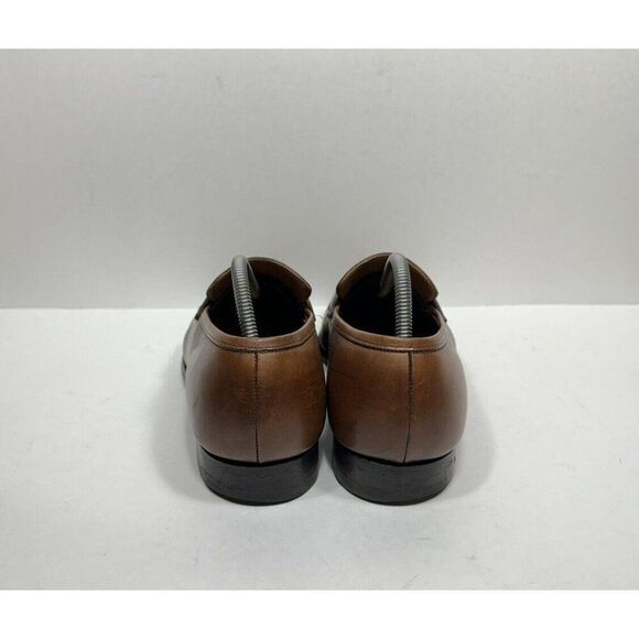 Classic Brown Leather Loafers - Picture 4 of 8
